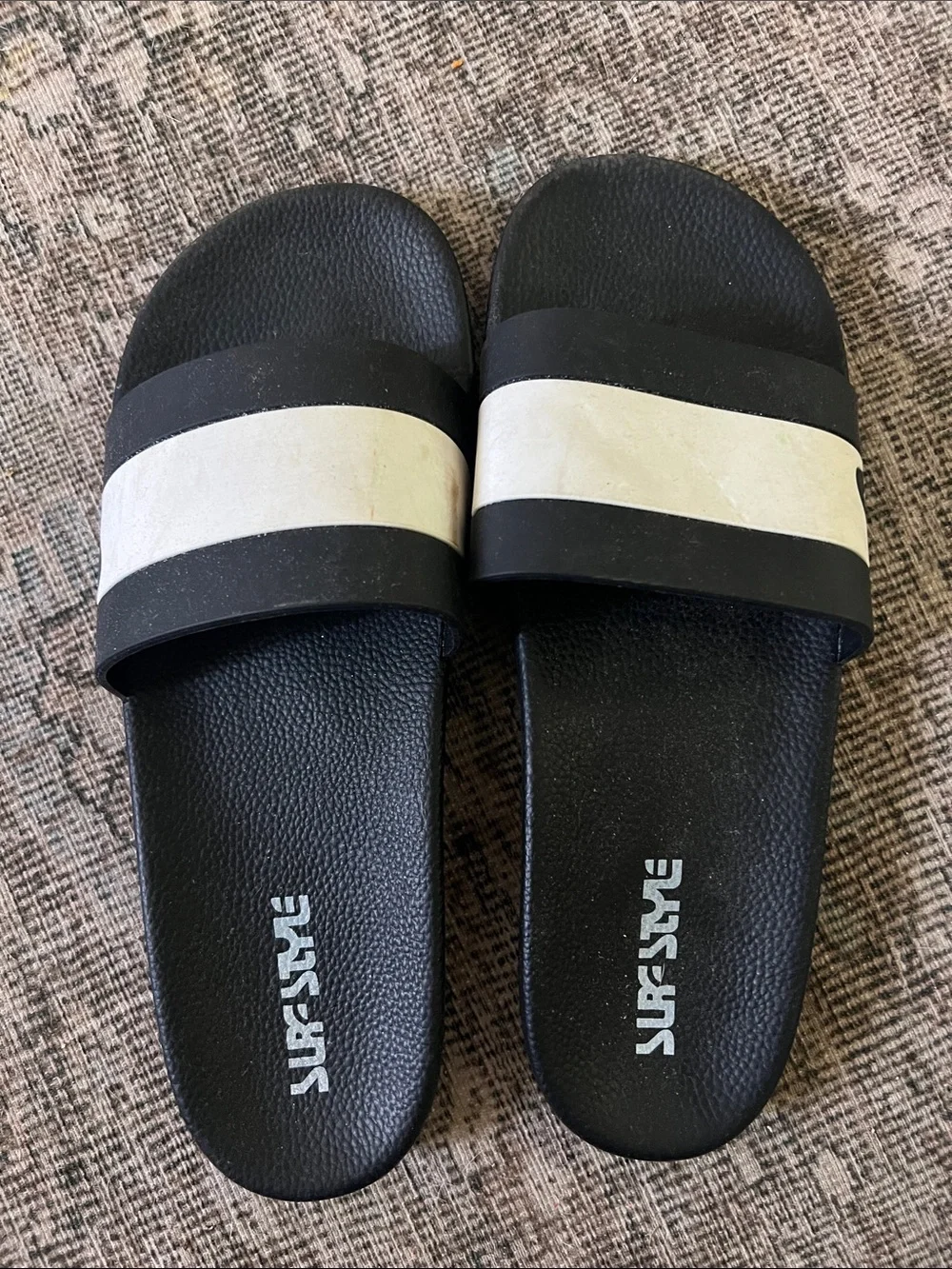 surf style Black and White Slide Sandals